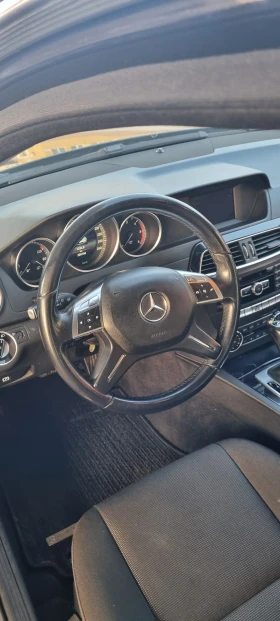 Mercedes-Benz C 180, снимка 5