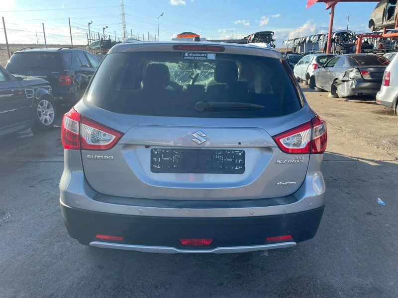 Suzuki SX4 S-Cross 1.6, снимка 3 - Автомобили и джипове - 38740338