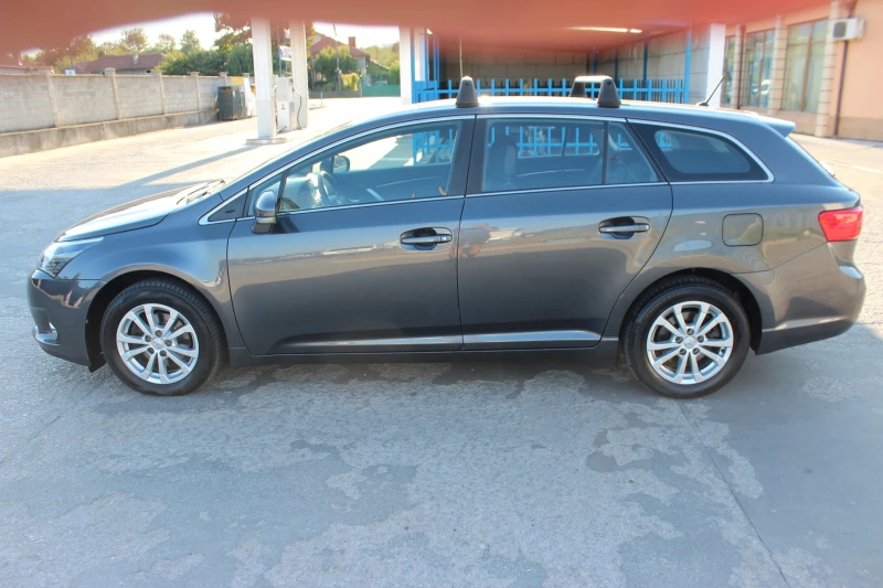 Toyota Avensis 2.0i 152к.с.АВТОМАТ, ФЕЙСЛИФТ, ШВЕЙЦАРИЯ, снимка 9 - Автомобили и джипове - 47122475