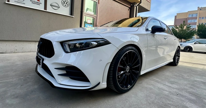 Mercedes-Benz A 200 AMG - Premium Plus, снимка 5 - Автомобили и джипове - 52428506