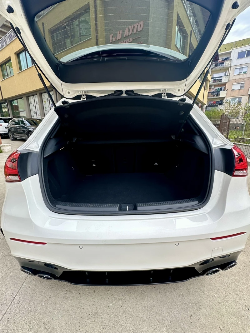 Mercedes-Benz A 200 AMG - Premium Plus, снимка 9 - Автомобили и джипове - 52428506