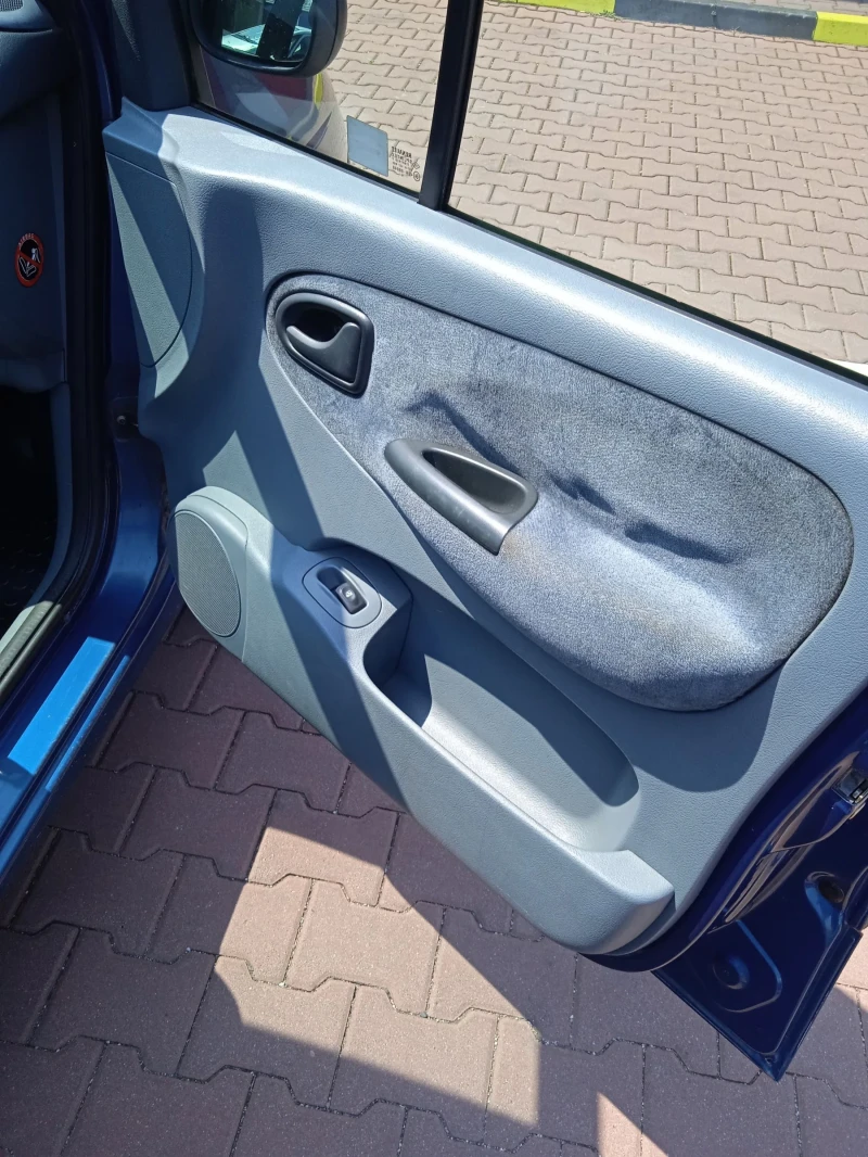 Renault Scenic Megane Scenic, снимка 10 - Автомобили и джипове - 52148397