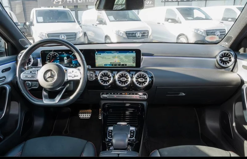 Mercedes-Benz A45 AMG 4MATIC/387HP/PANO/360/HUD/DISTR/BURM/MEMO/671g, снимка 7 - Автомобили и джипове - 52753205