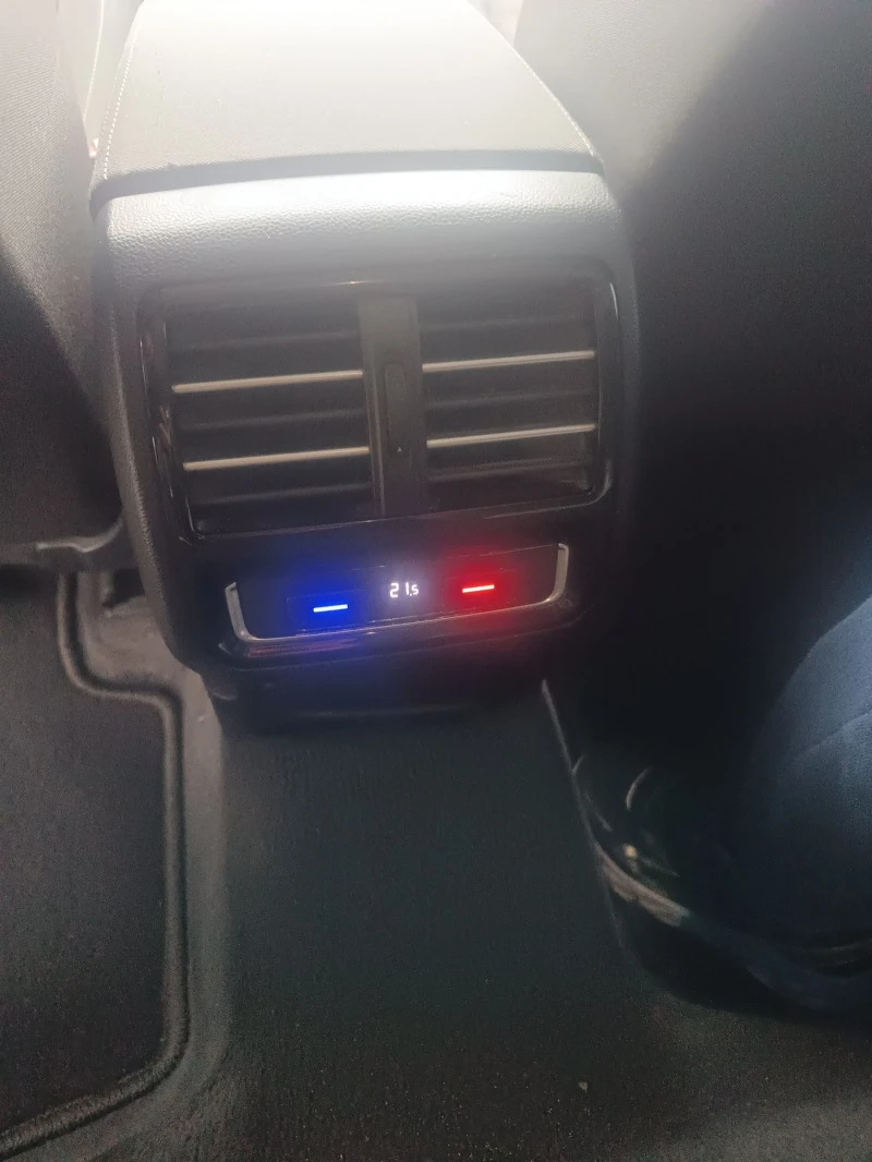 VW Passat 8, снимка 8 - Автомобили и джипове - 52891242