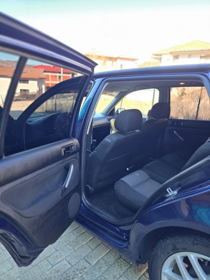 VW Golf 1.9 TDI 101+ кс., снимка 11 - Автомобили и джипове - 53166953