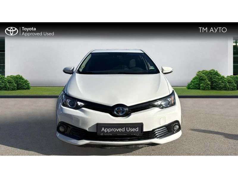 Toyota Auris 1.8 HSD LUNA PLUS, снимка 5 - Автомобили и джипове - 49435797