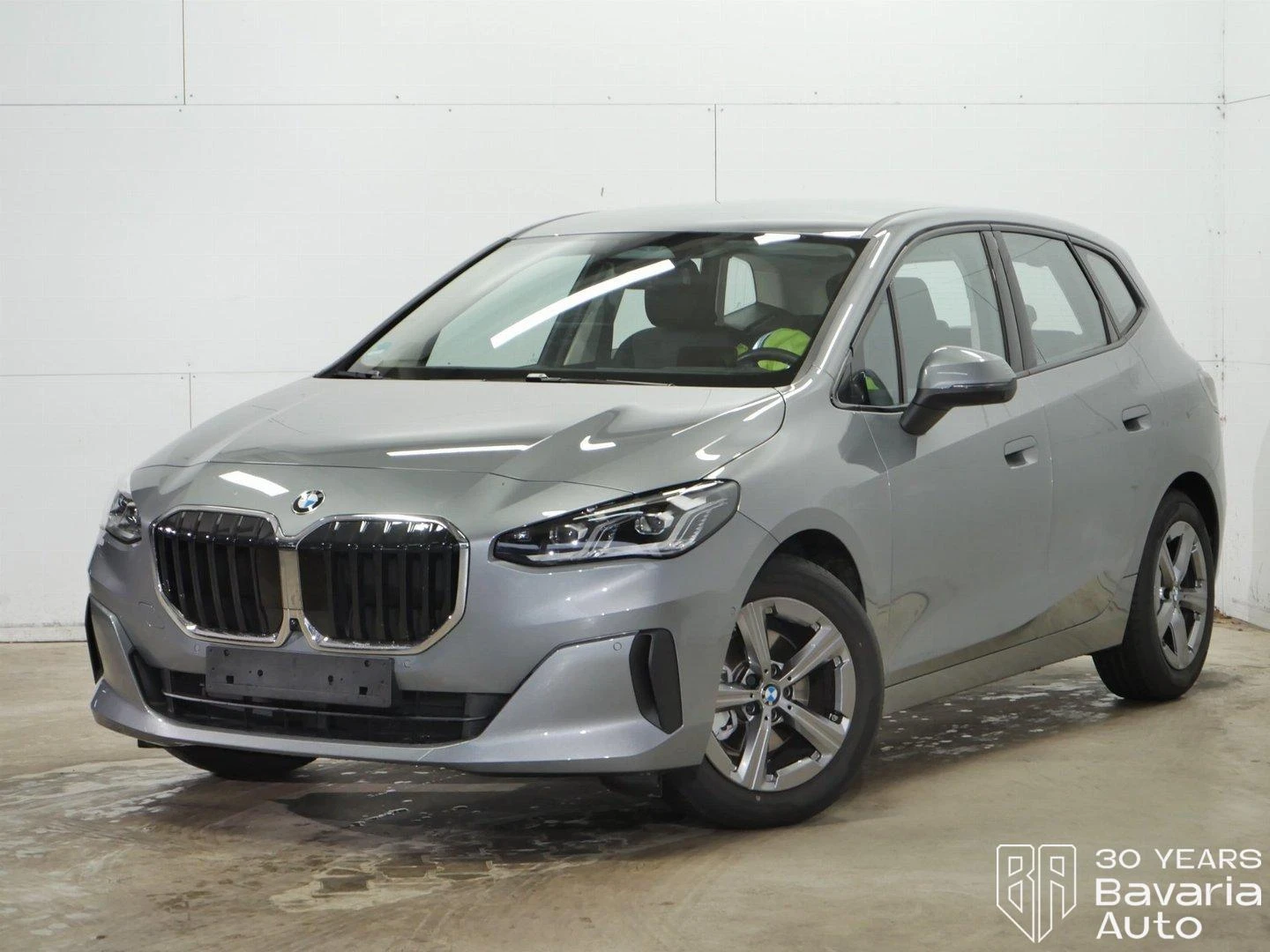 BMW 218 i Active Tourer Steptronic, снимка 1