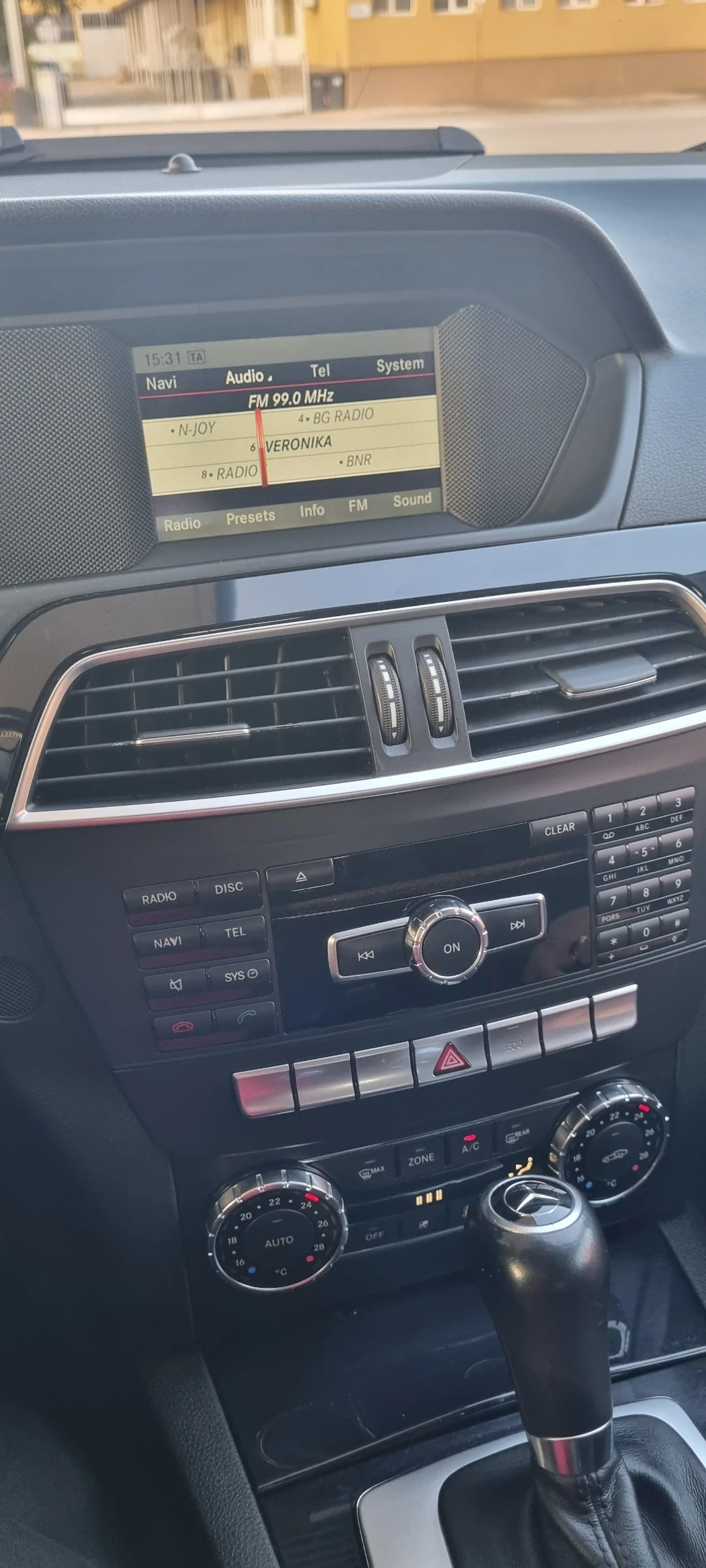 Mercedes-Benz C 180, снимка 1