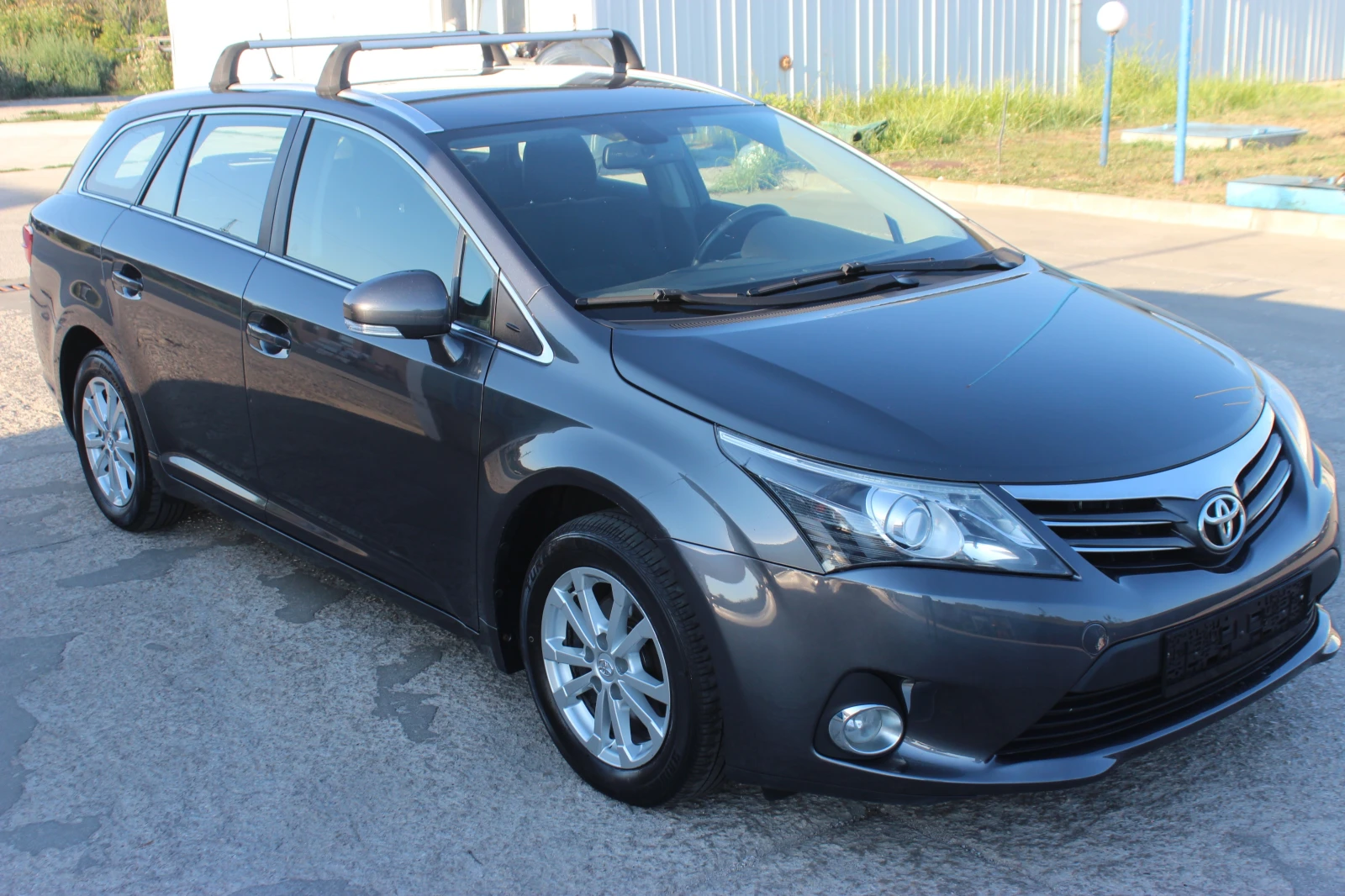 Toyota Avensis 2.0i 152к.с.АВТОМАТ, ФЕЙСЛИФТ, ШВЕЙЦАРИЯ - изображение 3