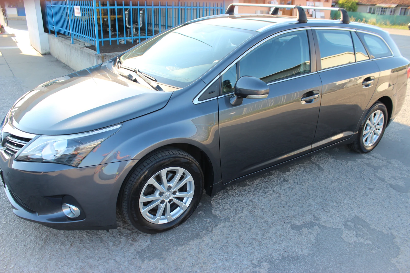 Toyota Avensis 2.0i 152к.с.АВТОМАТ, ФЕЙСЛИФТ, ШВЕЙЦАРИЯ - изображение 10