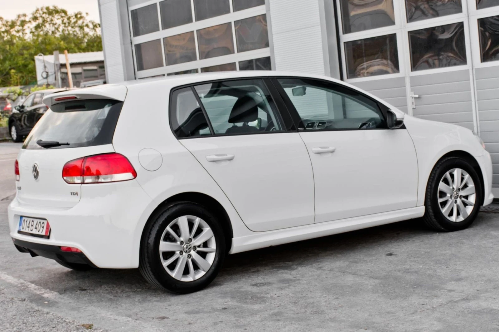 VW Golf 1.6 tdi - изображение 6