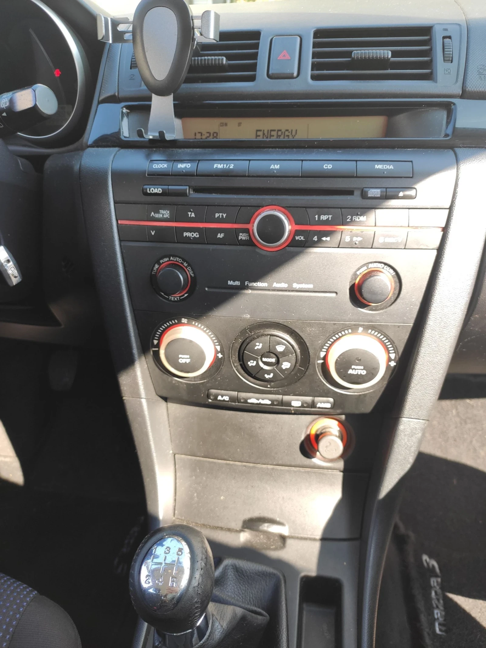 Mazda 3 1.6 бензин - изображение 7