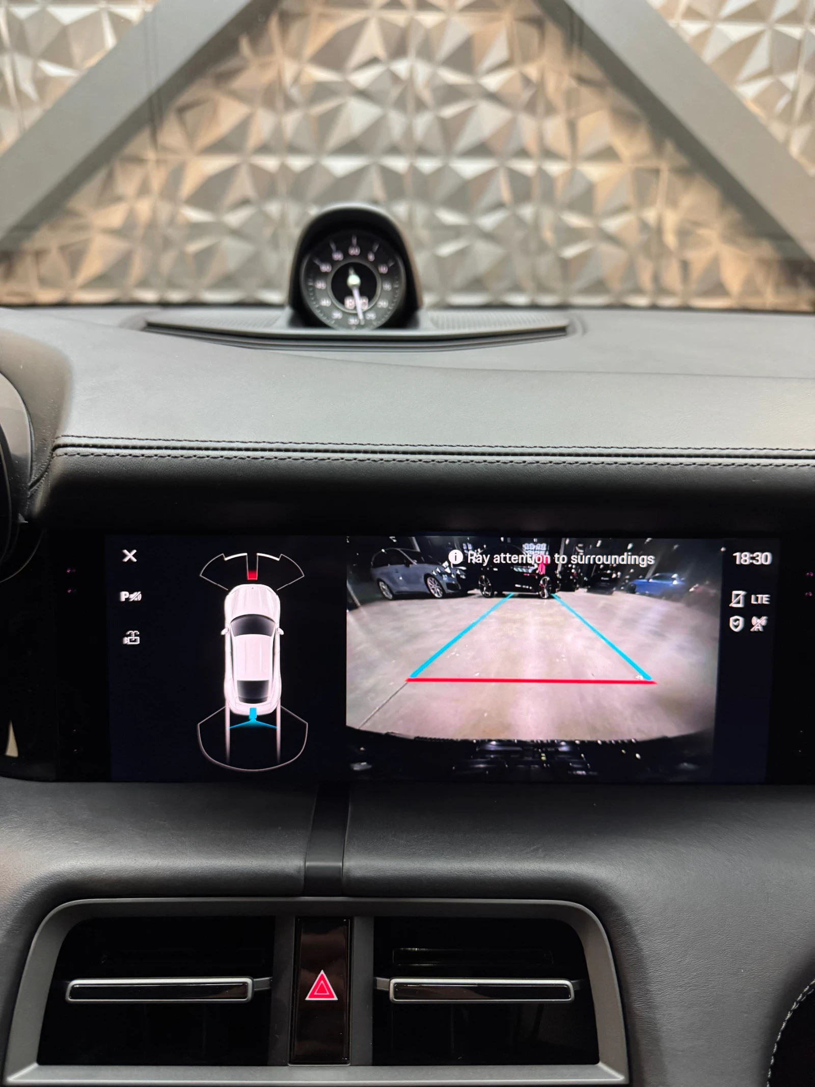 Porsche Taycan TURBO * FULL  * BOSE *  *  | Mobile.bg   12