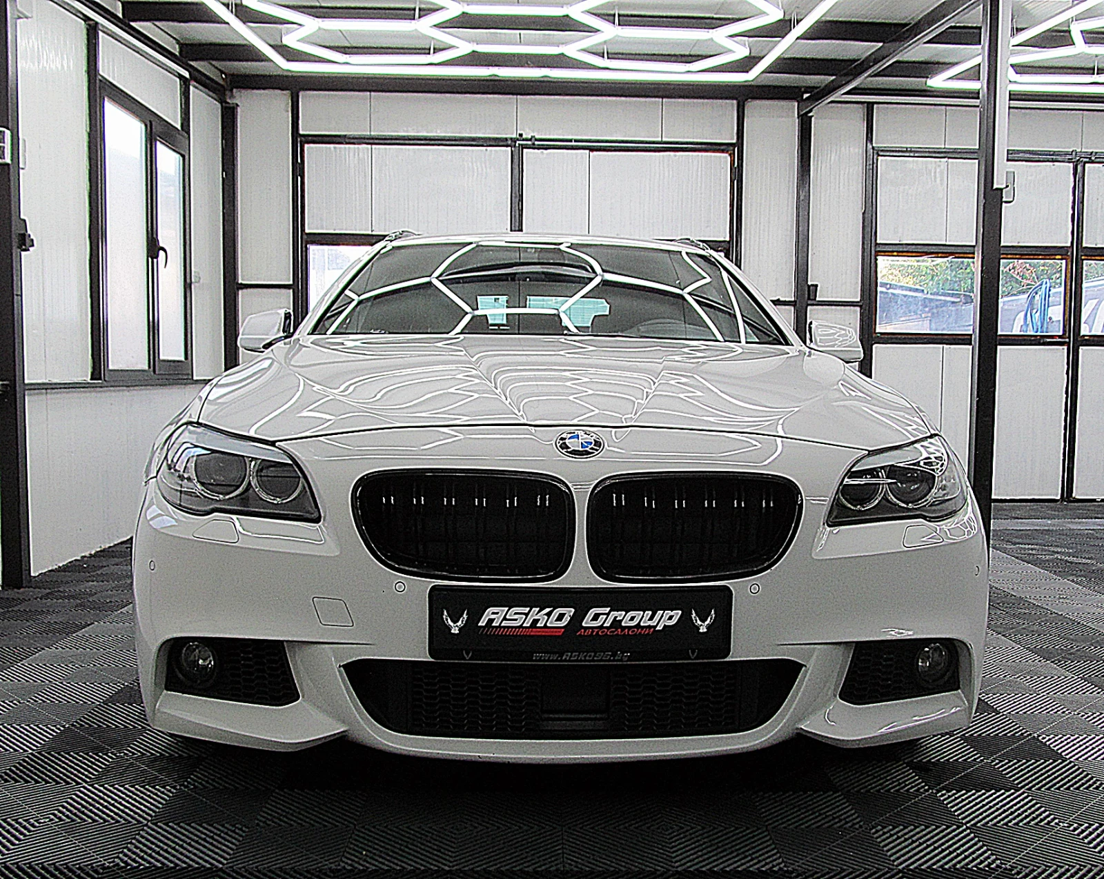 BMW 535 Xdrive/M-PAKET/PANORAMA/PODGREV/СОБСТВЕН ЛИЗИНГ - изображение 2