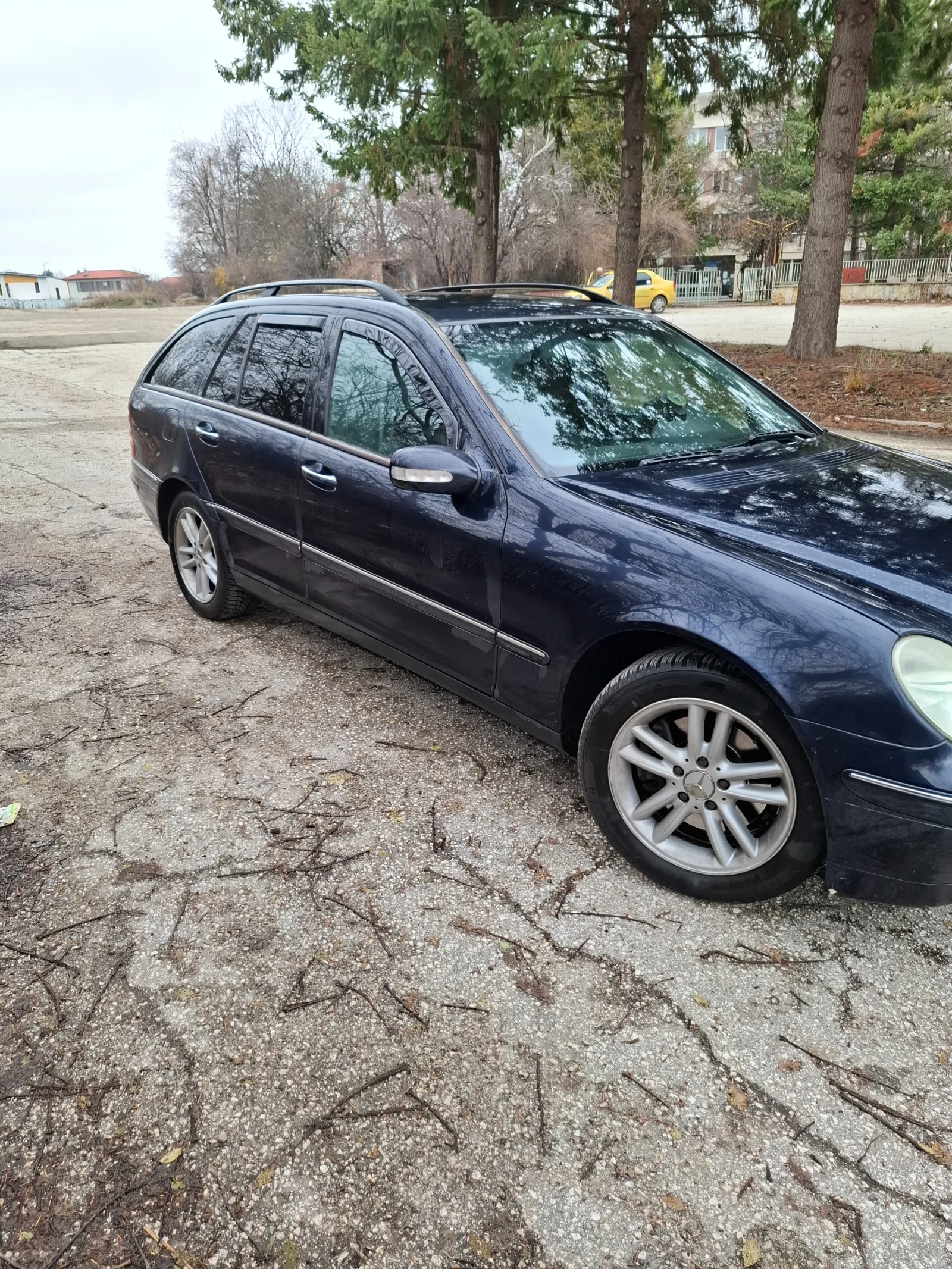 Mercedes-Benz C 270  - изображение 10
