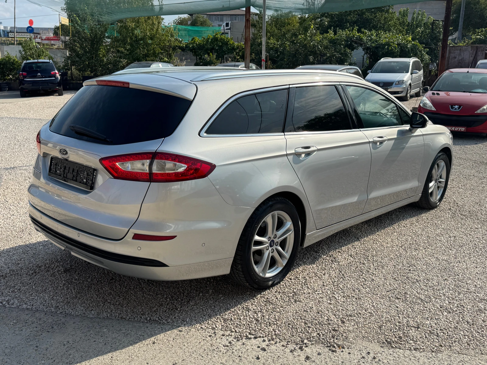 Ford Mondeo ТИТАНИУМ - изображение 4