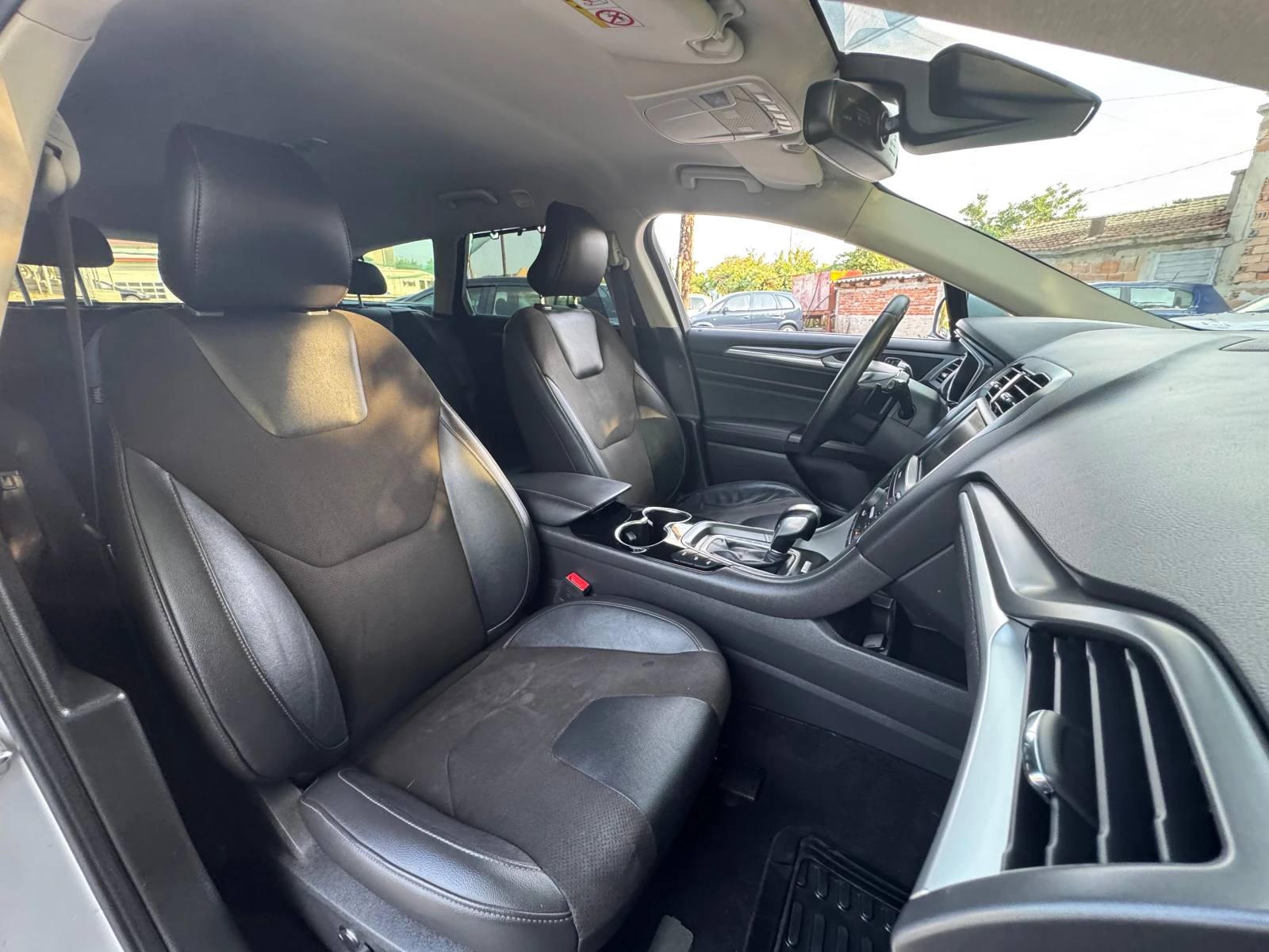 Ford Mondeo ТИТАНИУМ - изображение 9