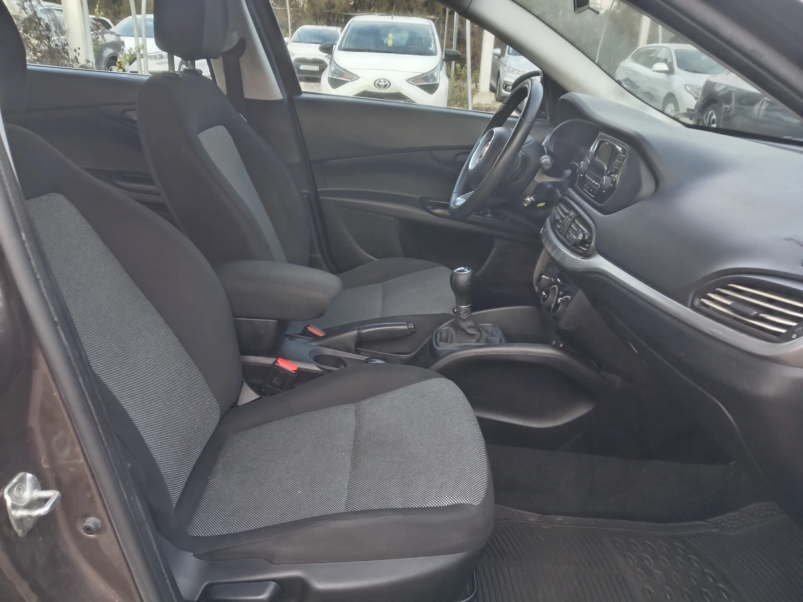 Fiat Tipo 1.3D - изображение 8