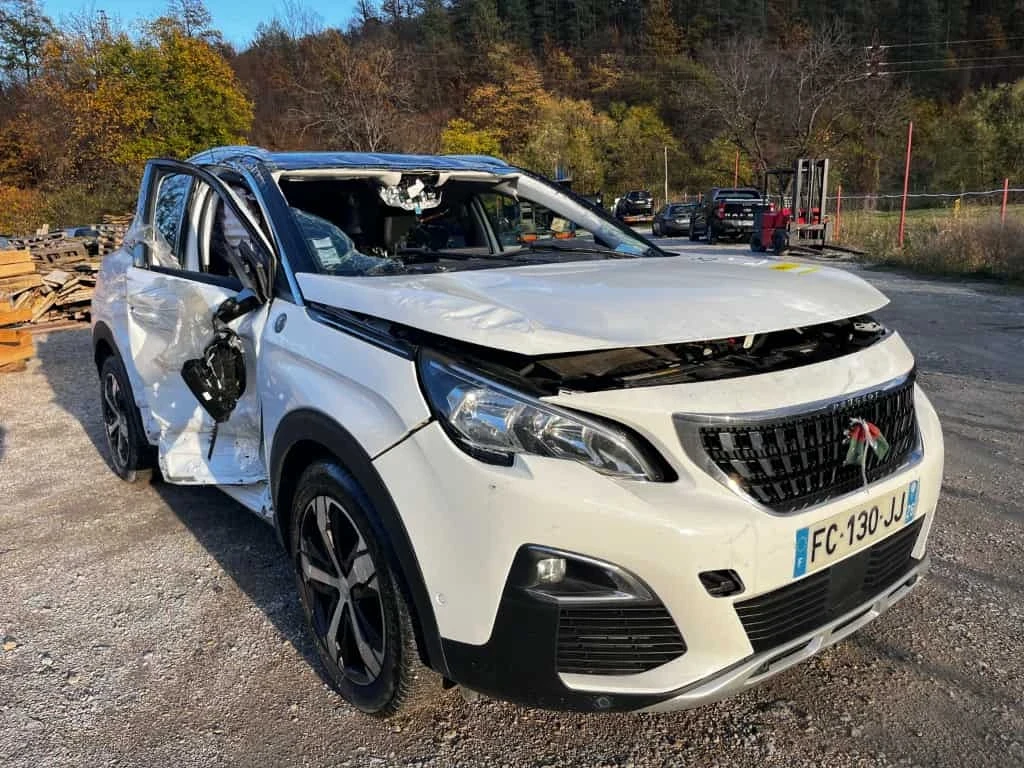 Peugeot 3008 1.2 puretech  - изображение 3