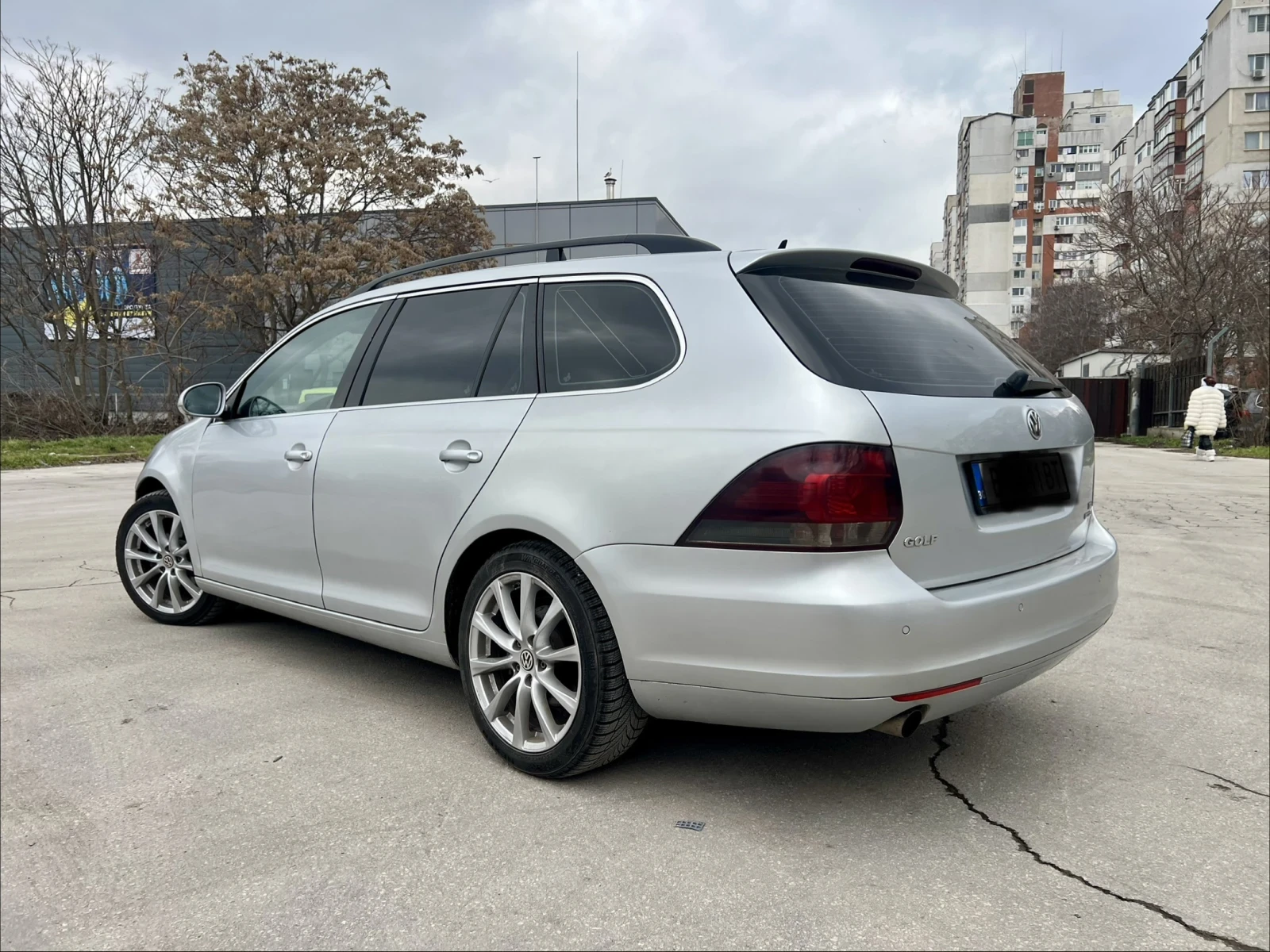 VW Golf 1.6 TDI DSG | Mobile.bg � ����������� 4