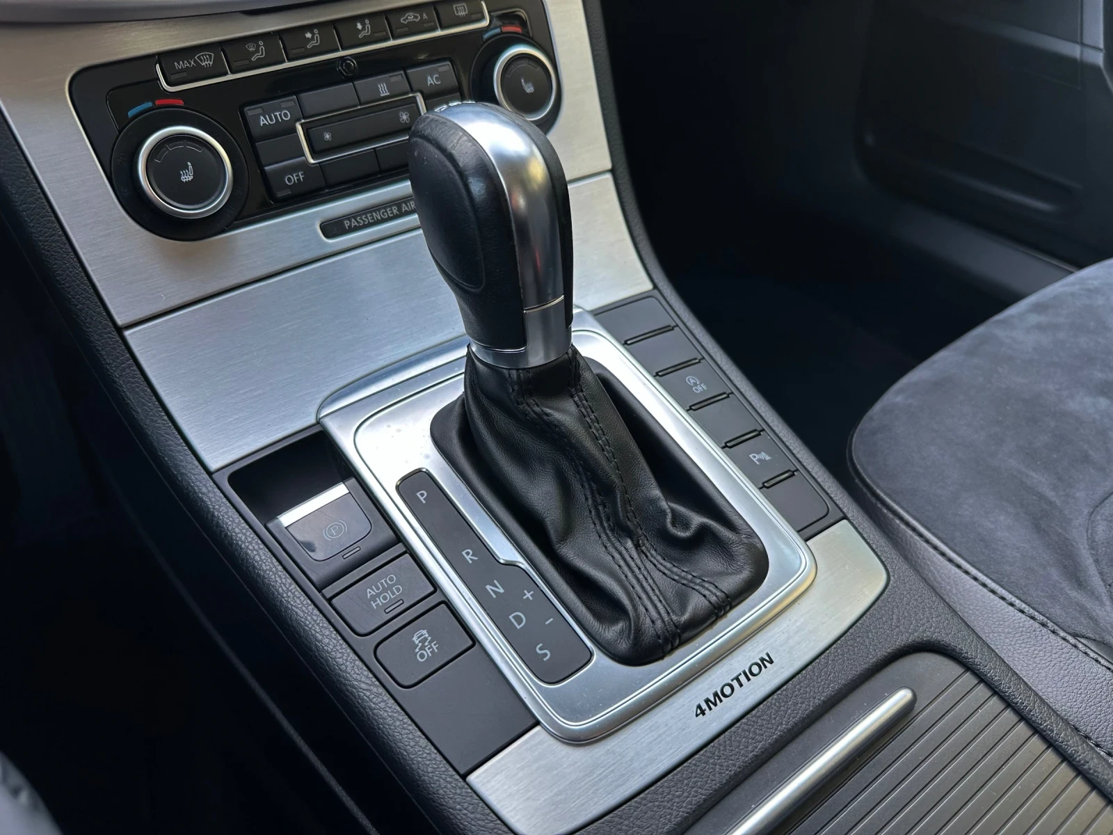 VW Passat 2.0TDI, 4x4, ��������� | Mobile.bg � ����������� 12