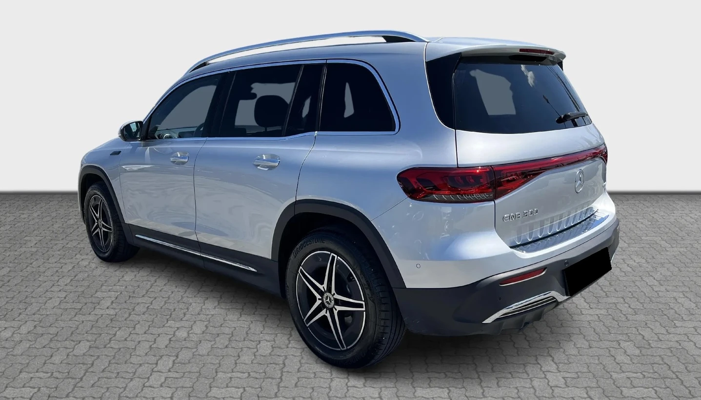 Mercedes-Benz EQB 300 4MATIC AMG-Line, снимка 3 - Автомобили и джипове - 53972002