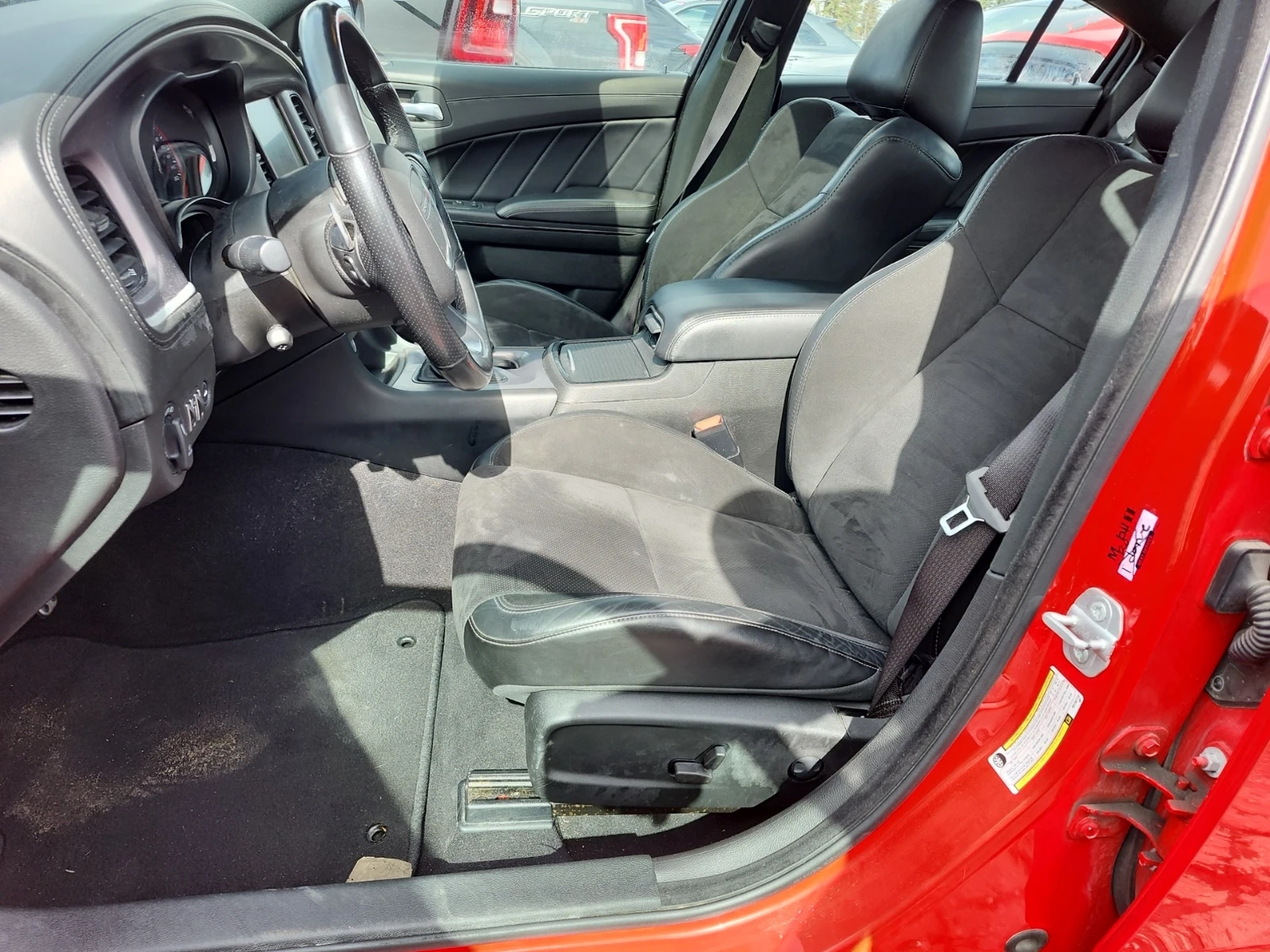 Dodge Charger GT* 4x4* Шибидах* Задна камера* Подгрев* Обдух* , снимка 6 - Автомобили и джипове - 54109292