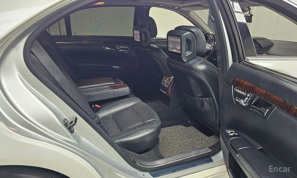 Mercedes-Benz S 500, снимка 12 - Автомобили и джипове - 54278463