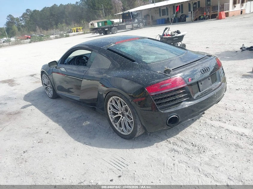 Audi R8 2015 AUDI R8 4.2, снимка 9 - Автомобили и джипове - 54436054