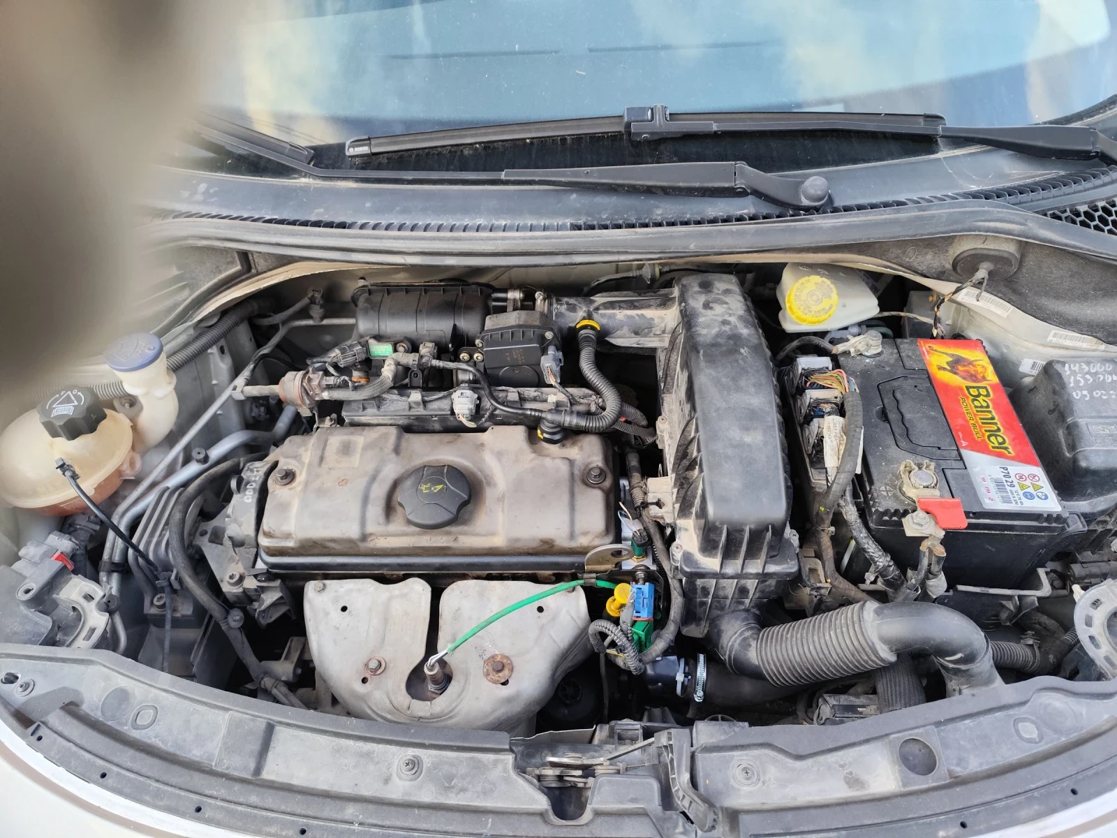Peugeot 207 Бензинов , снимка 11 - Автомобили и джипове - 54549391