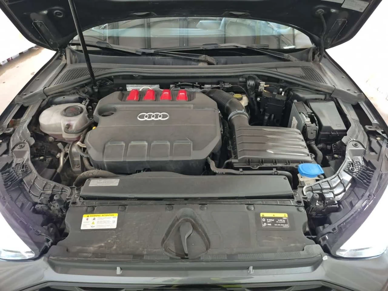 Audi S3 TECHNIK /B&O/DISTRONIC/АВТОКРЕДИТ, снимка 16 - Автомобили и джипове - 54549239