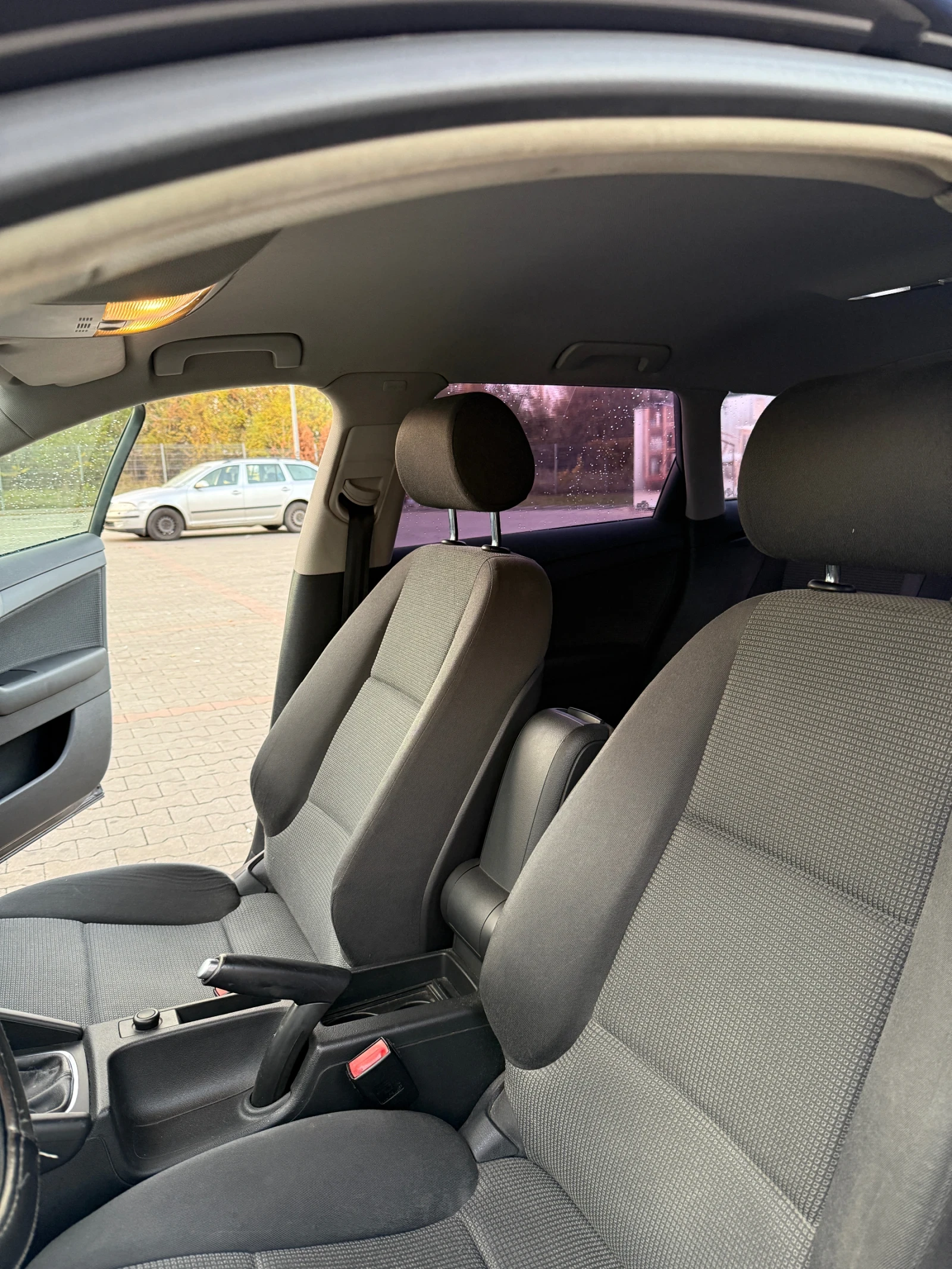 Audi A3 1.9 tdi идва с летни и зимни гуми, снимка 11 - Автомобили и джипове - 54948084