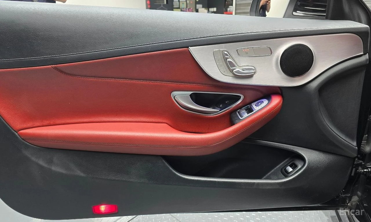 Mercedes-Benz C 200 COUPE* ПОДГРЕВ* НАВИГАЦИЯ, снимка 10 - Автомобили и джипове - 54958441