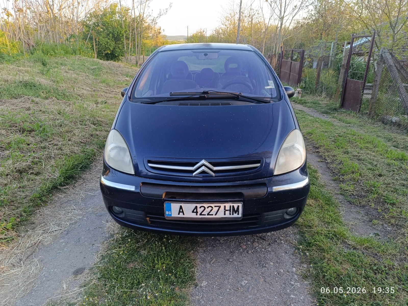 Citroen Xsara picasso 1.8i, снимка 2 - Автомобили и джипове - 55424706