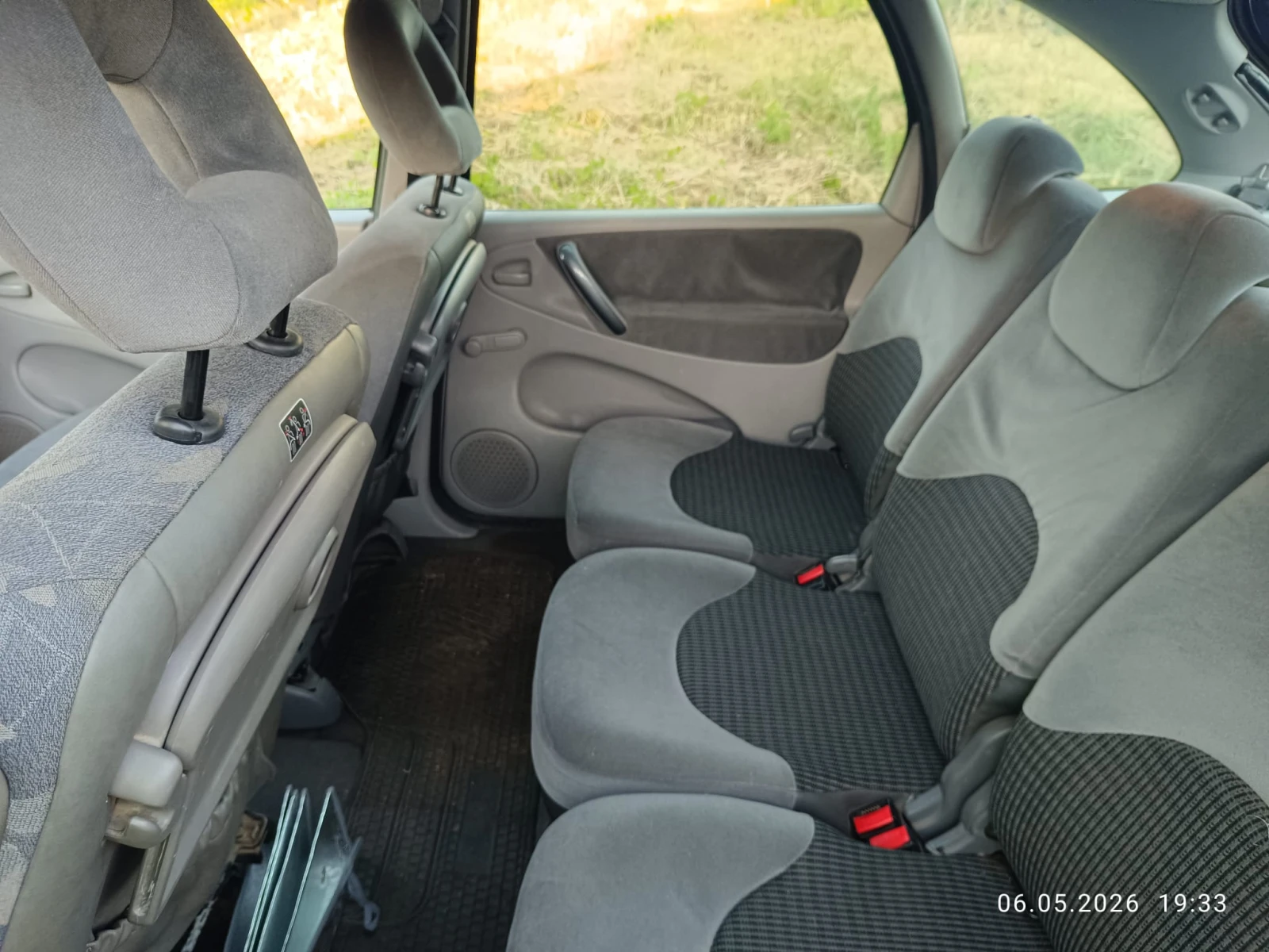 Citroen Xsara picasso 1.8i, снимка 9 - Автомобили и джипове - 55424706