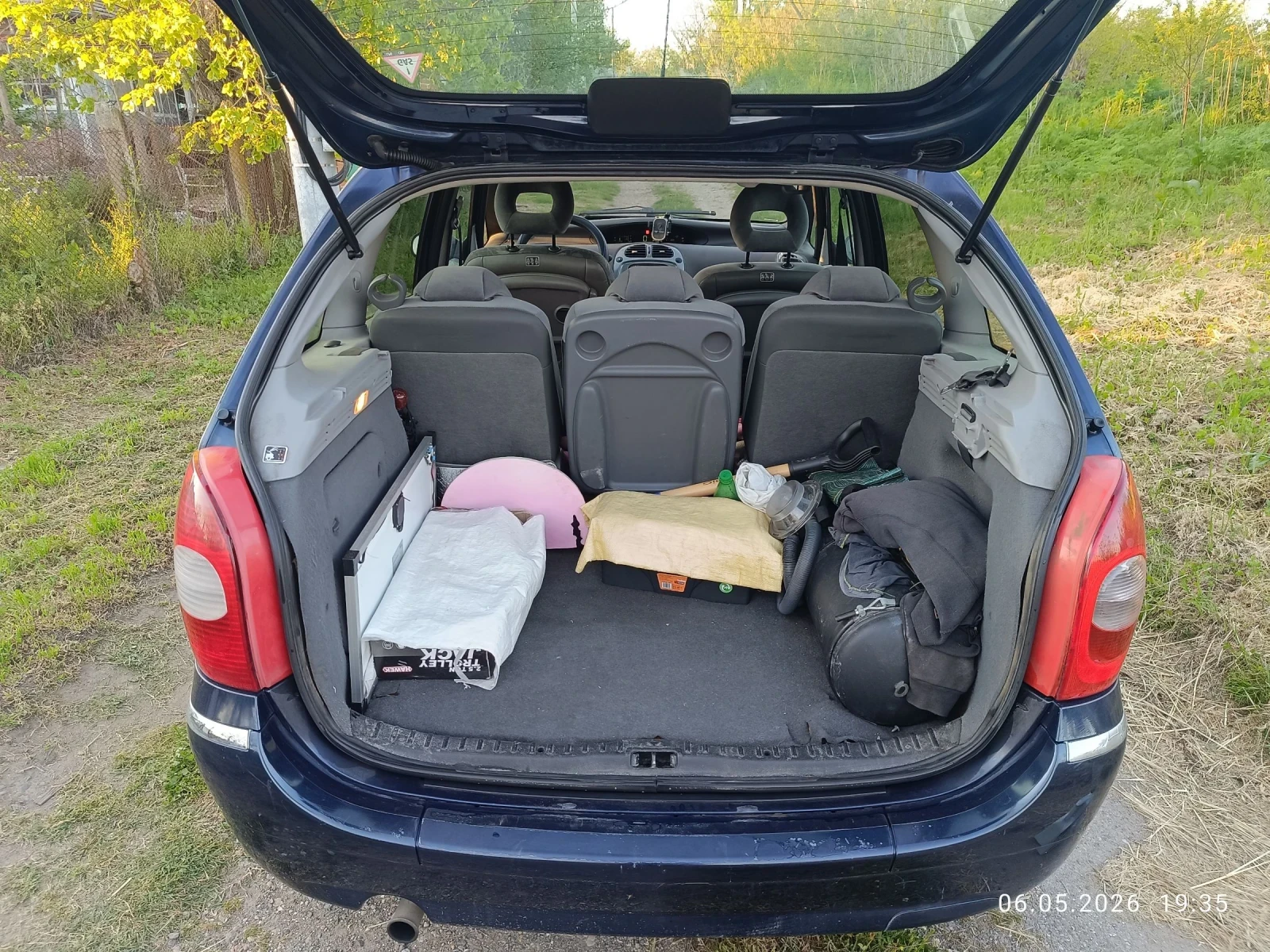 Citroen Xsara picasso 1.8i, снимка 14 - Автомобили и джипове - 55424706