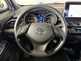 Toyota C-HR 1.8I* СЕРВИЗНА КНИЖКА* ПЪЛНА  ИСТОРИЯ В ТОЙОТА, снимка 11