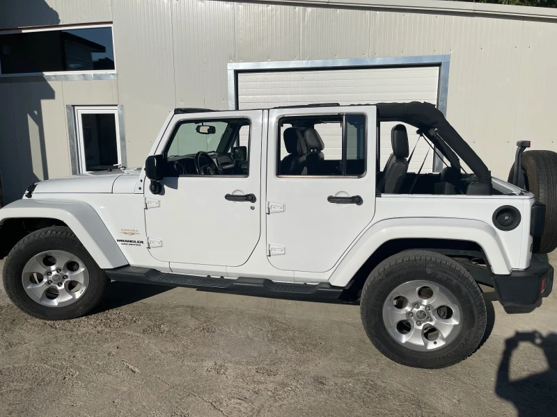 Jeep Wrangler, снимка 4 - Автомобили и джипове - 48760665