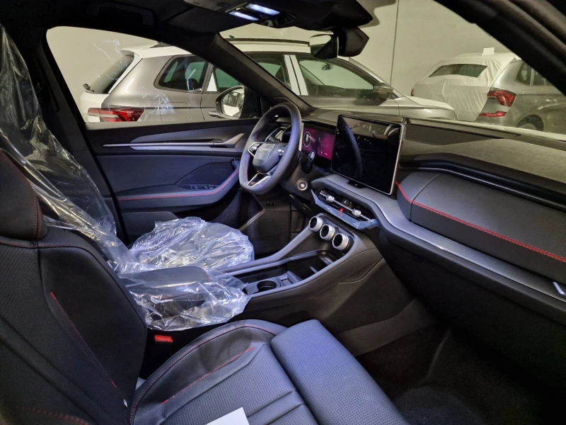 Skoda Kodiaq Vrs, FULL, 6+ 1 места, PANO, Head up, Кожа, печка, снимка 4 - Автомобили и джипове - 52747959