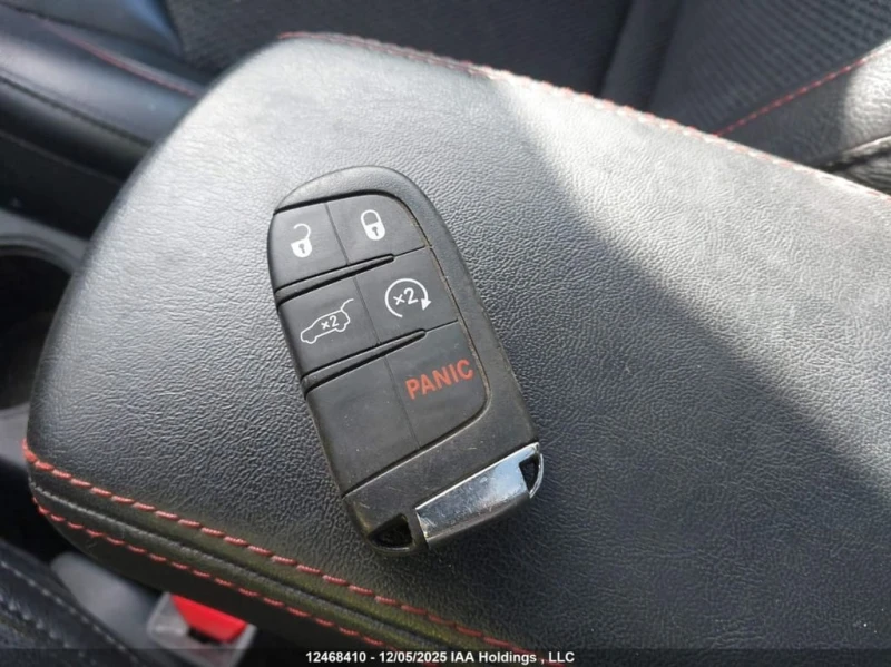 Jeep Compass * TRAILHAWK * CARFAX * БЕЗ ПЪРВОНАЧАЛНА ВНОСКА, снимка 11 - Автомобили и джипове - 52735244