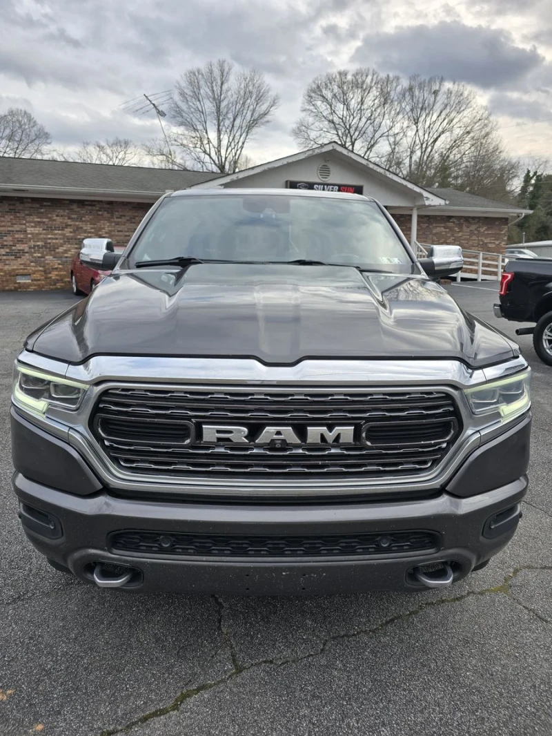 Dodge RAM 1500  Limited Crew Cab Short Bed, снимка 3 - Автомобили и джипове - 53234943