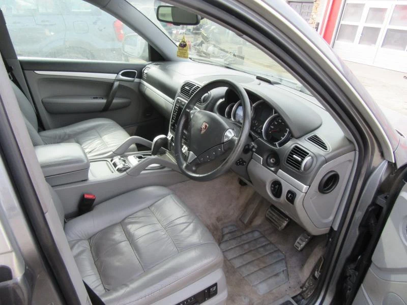 Porsche Cayenne S,4.5i,V8,Xenon,Автомат, снимка 4 - Автомобили и джипове - 25328608