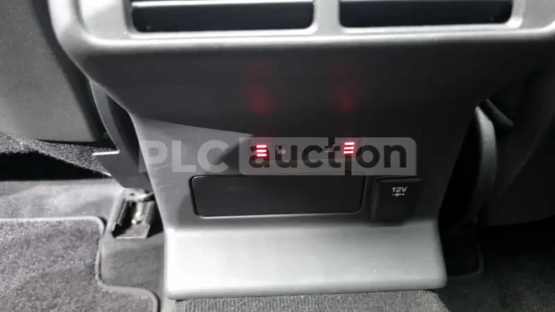 Land Rover Range Rover Velar AWD | ПОДГРЕВ | DIGITAL | ВКЛЮЧЕН ТЕХНОТЕСТ, снимка 13 - Автомобили и джипове - 54231300
