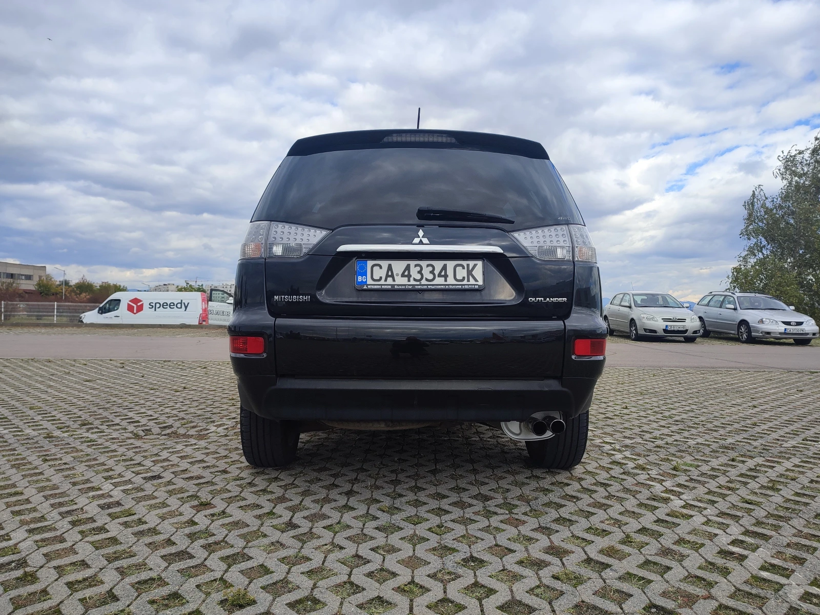 Mitsubishi Outlander  - изображение 5