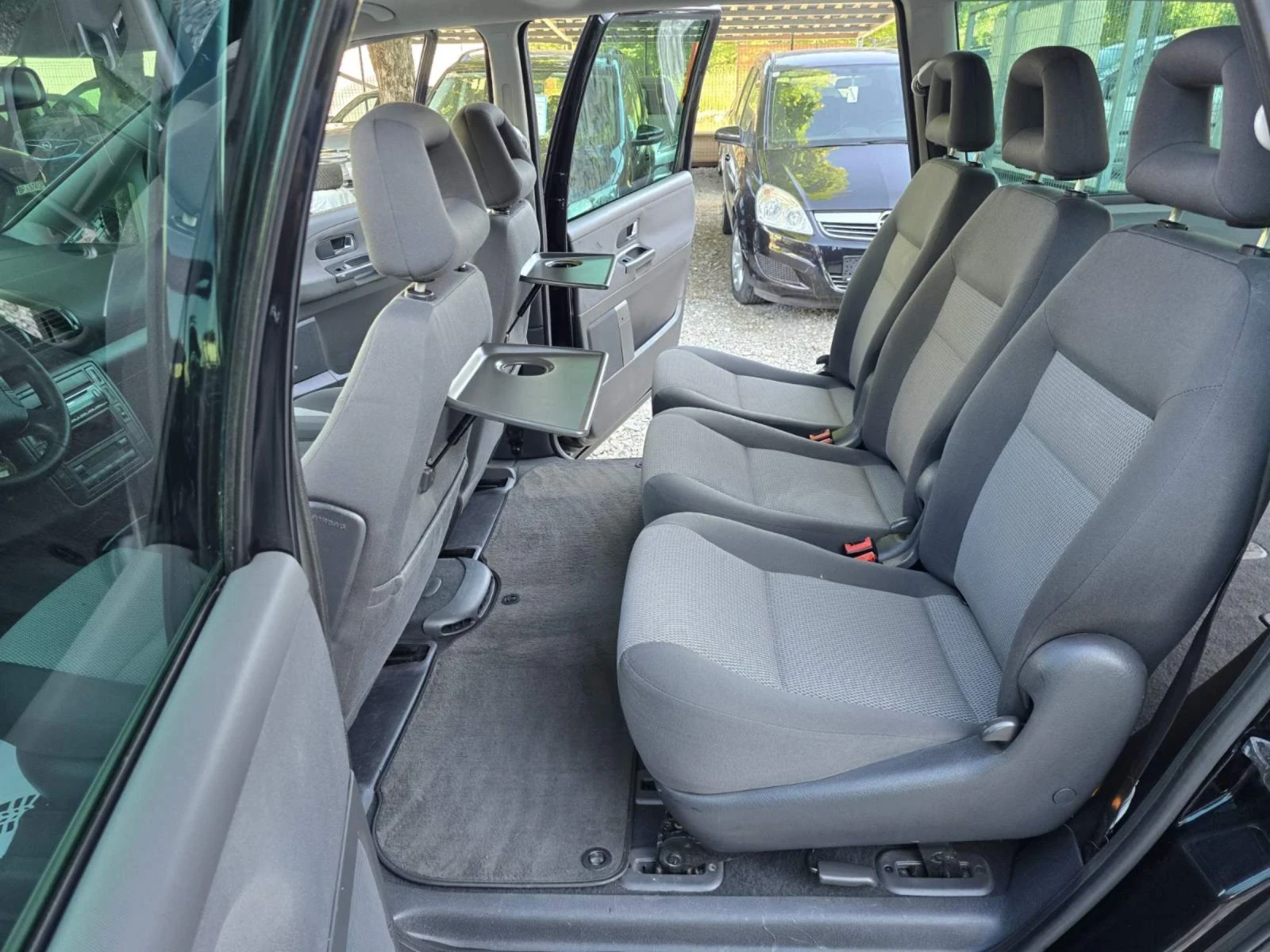 Seat Alhambra 2.0TDI LUX XENON, снимка 9 - Автомобили и джипове - 52174190