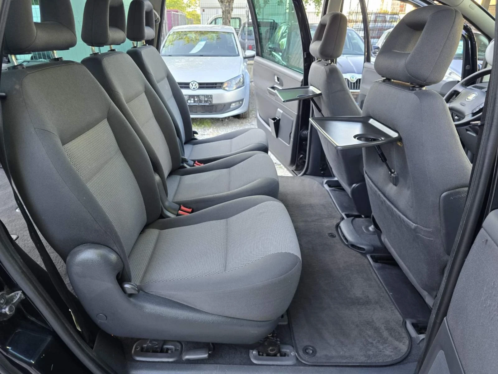 Seat Alhambra 2.0TDI LUX XENON, снимка 16 - Автомобили и джипове - 52174190