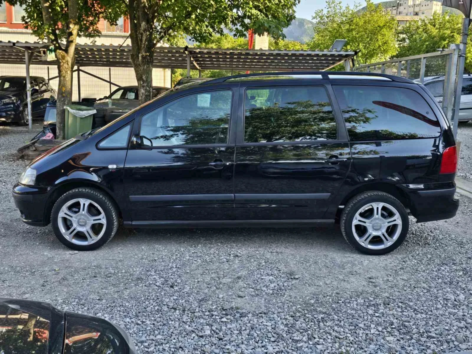 Seat Alhambra 2.0TDI LUX XENON, снимка 4 - Автомобили и джипове - 52174190