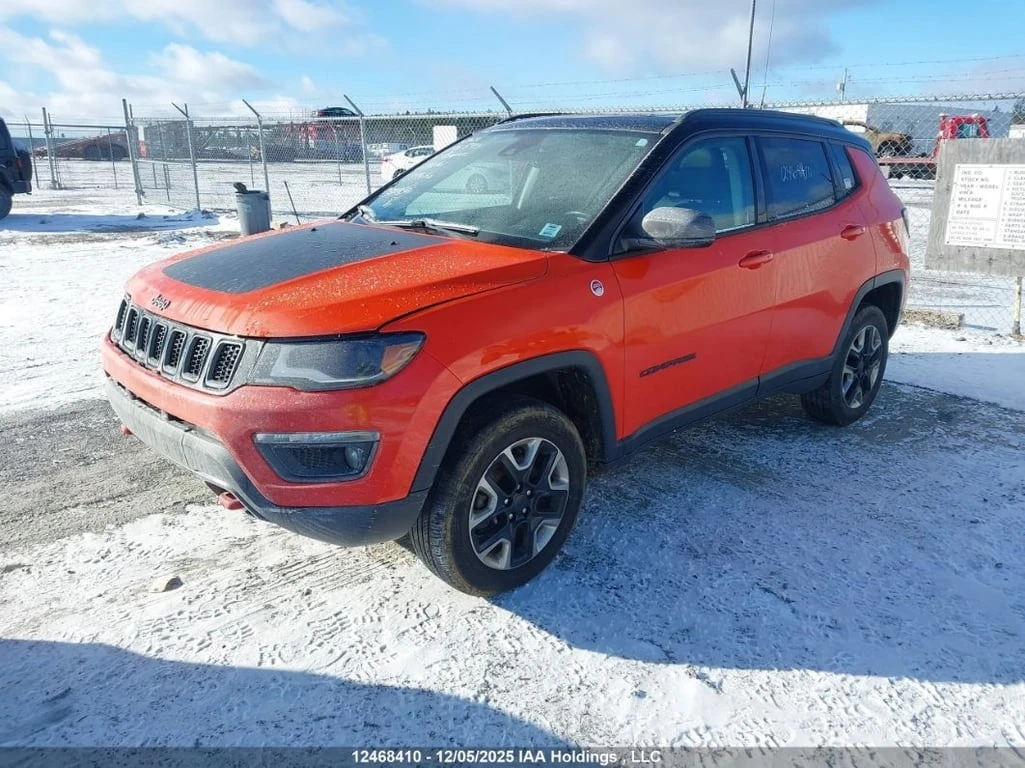 Jeep Compass * TRAILHAWK * CARFAX * БЕЗ ПЪРВОНАЧАЛНА ВНОСКА - изображение 2