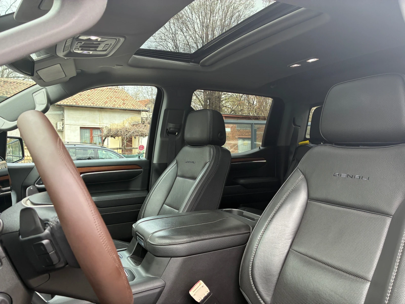 Gmc Sierra DENALI, снимка 12 - Автомобили и джипове - 54324742