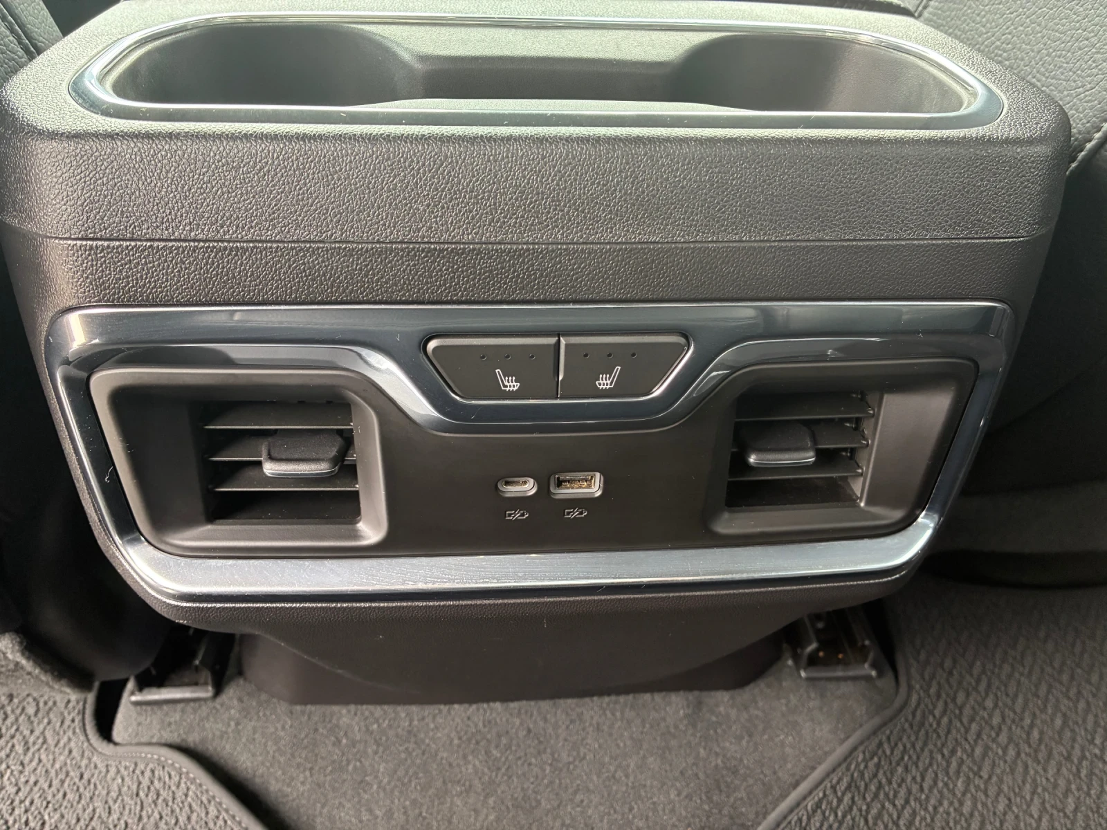 Gmc Sierra DENALI, снимка 15 - Автомобили и джипове - 54324742